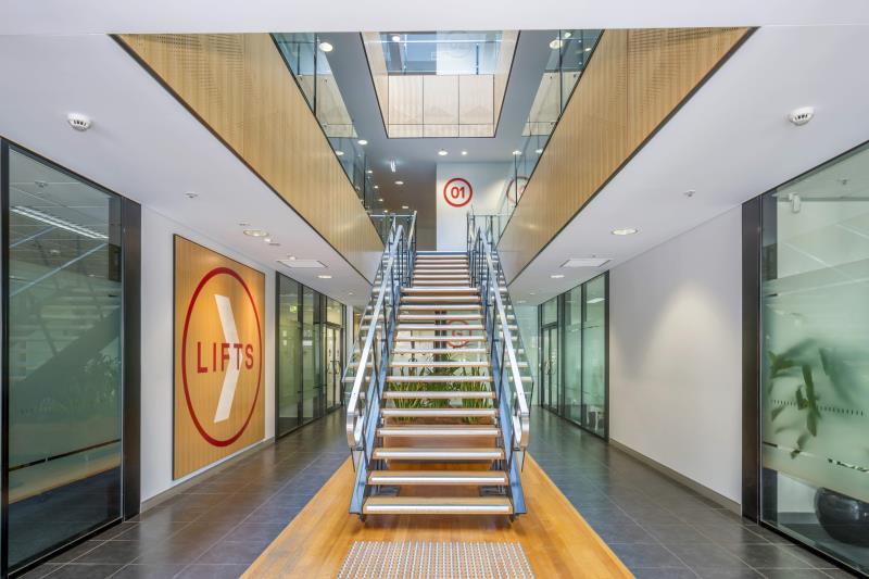 Unit 1 & 2/11 National Circuit, BARTON ACT 2600