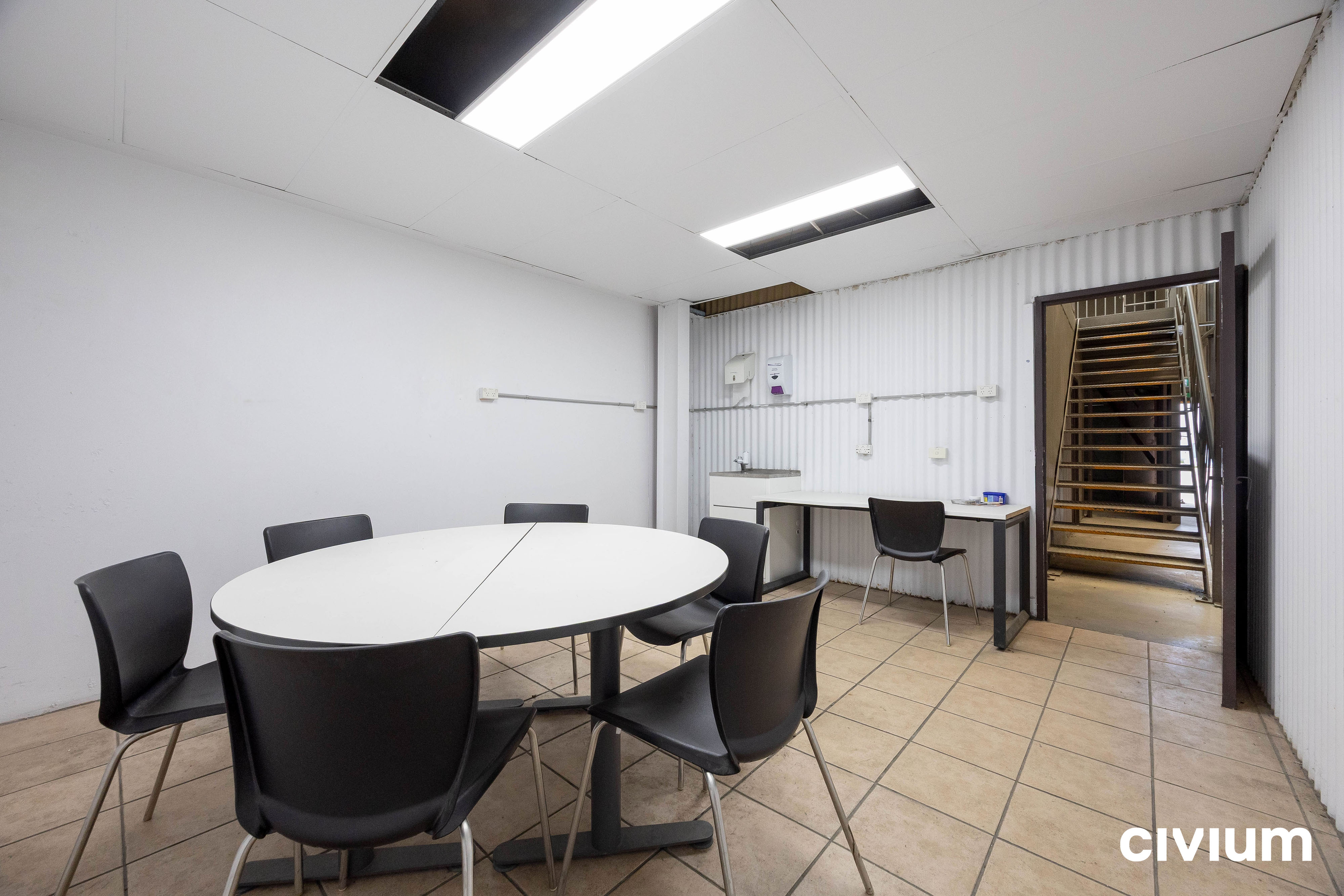 Unit 2/9 Cheney Place, MITCHELL ACT 2911