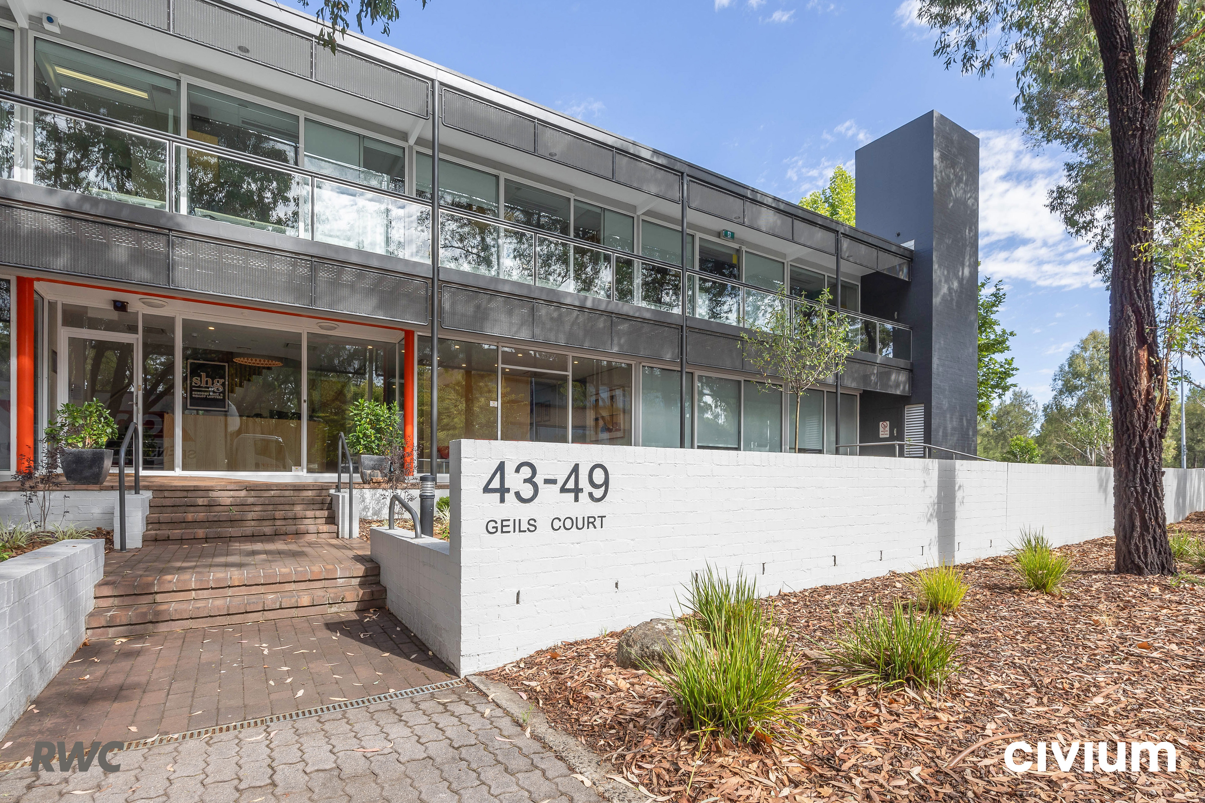 43 Geils Court, DEAKIN ACT 2600
