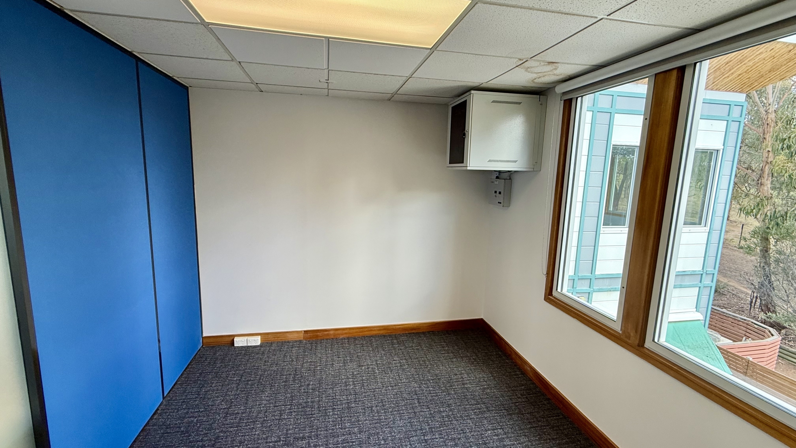 24 Napier Close, DEAKIN ACT 2600