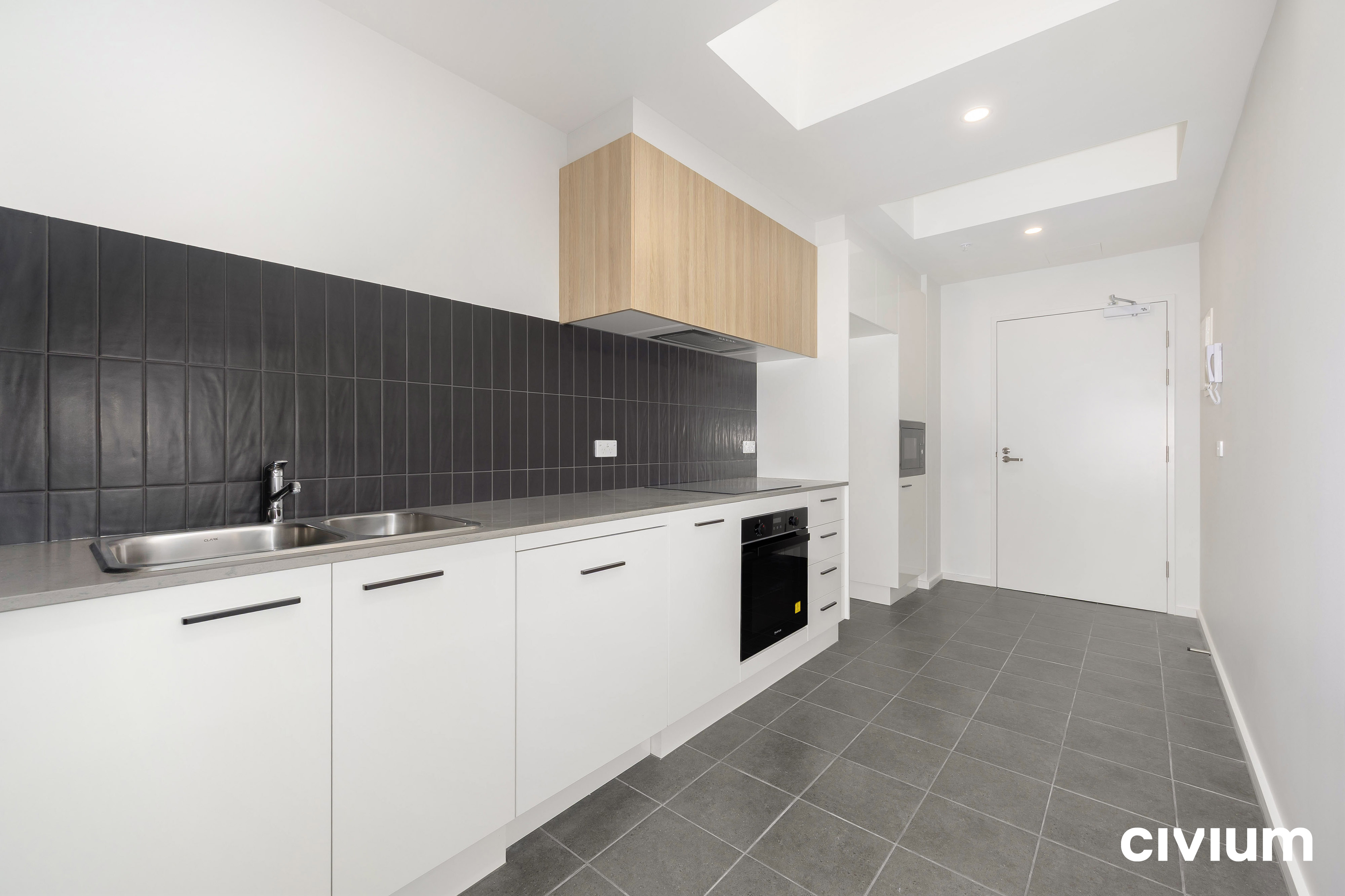 95/209 John Gorton Drive, WRIGHT ACT 2611, Wright - Image 1